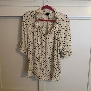 Who What Wear Ivory v-neck blouse with elastic ruffled sleeve and tied neckline